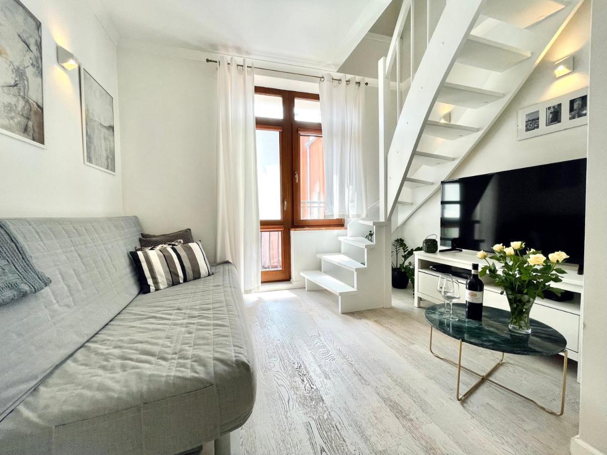 Two-Story Old Town Apartment Torun Exterior photo